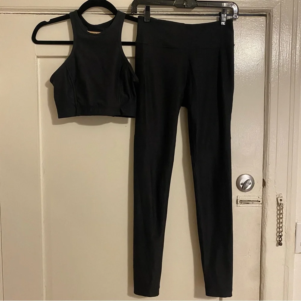 Outdoor Voices Athena Crop Bra Top - Picture 7 of 8